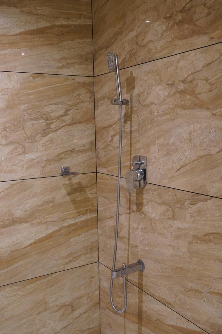 Kochi Dn Hotel מראה חיצוני תמונה