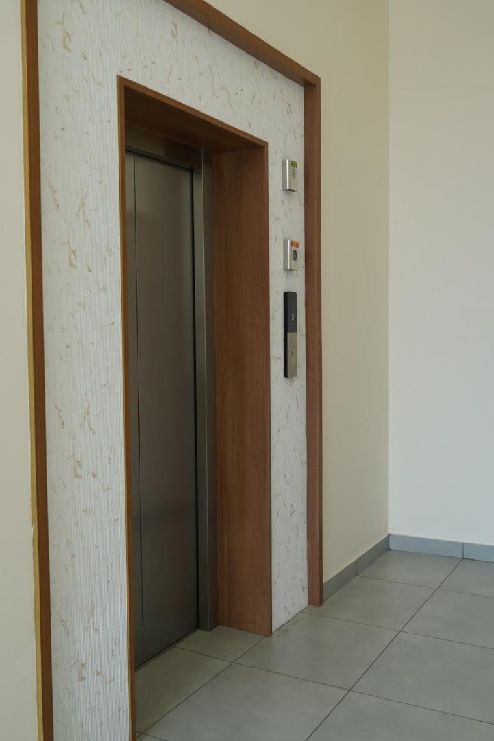 Kochi Dn Hotel מראה חיצוני תמונה