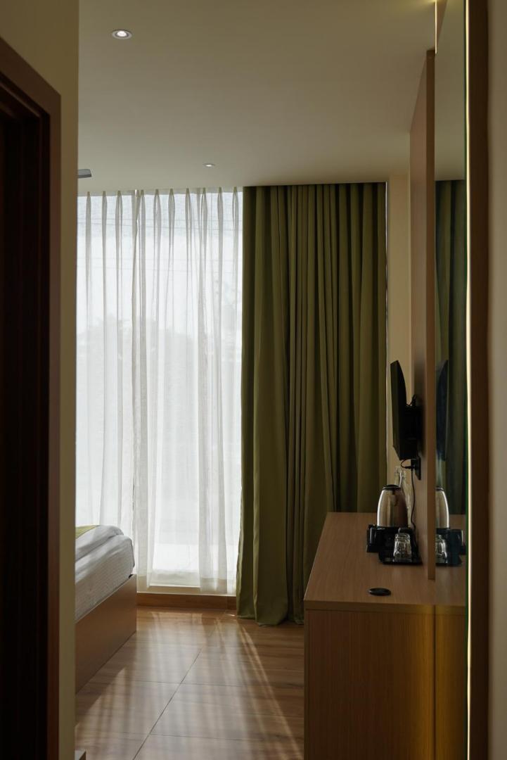 Kochi Dn Hotel מראה חיצוני תמונה